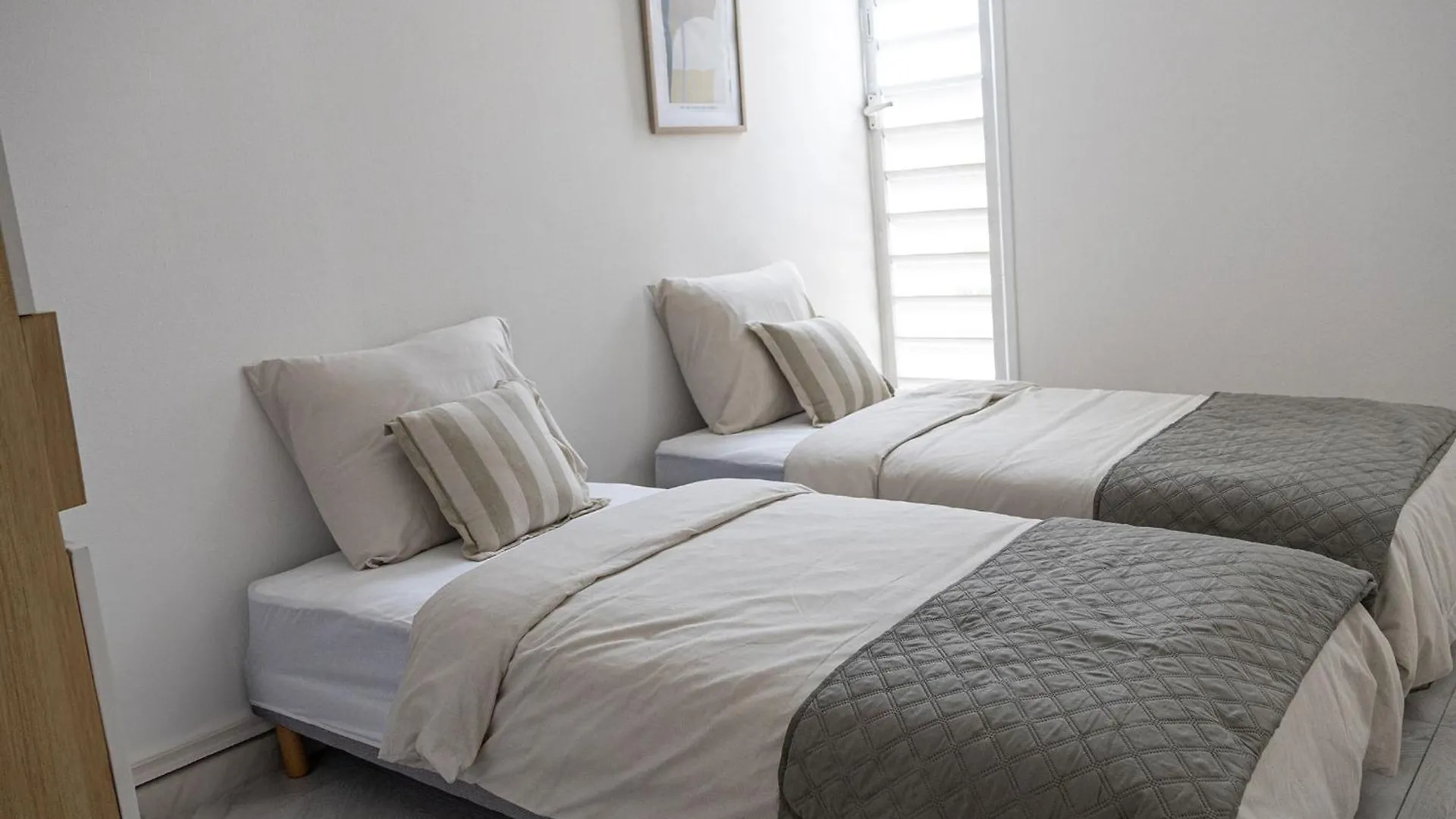 Eden Escale Premium Appartement Les Abymes Guadeloupe